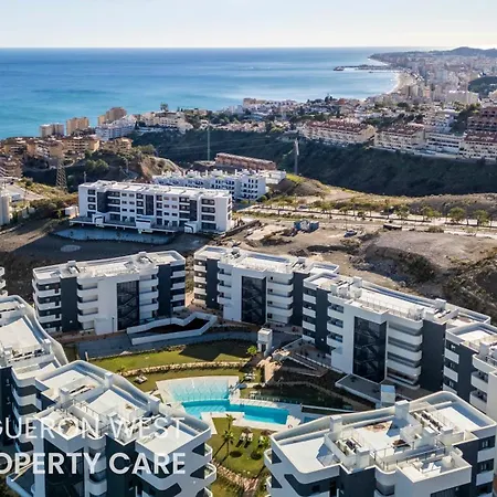 Costavale - Penthouse With Sea View And Pool, Higueron West Fuengirola